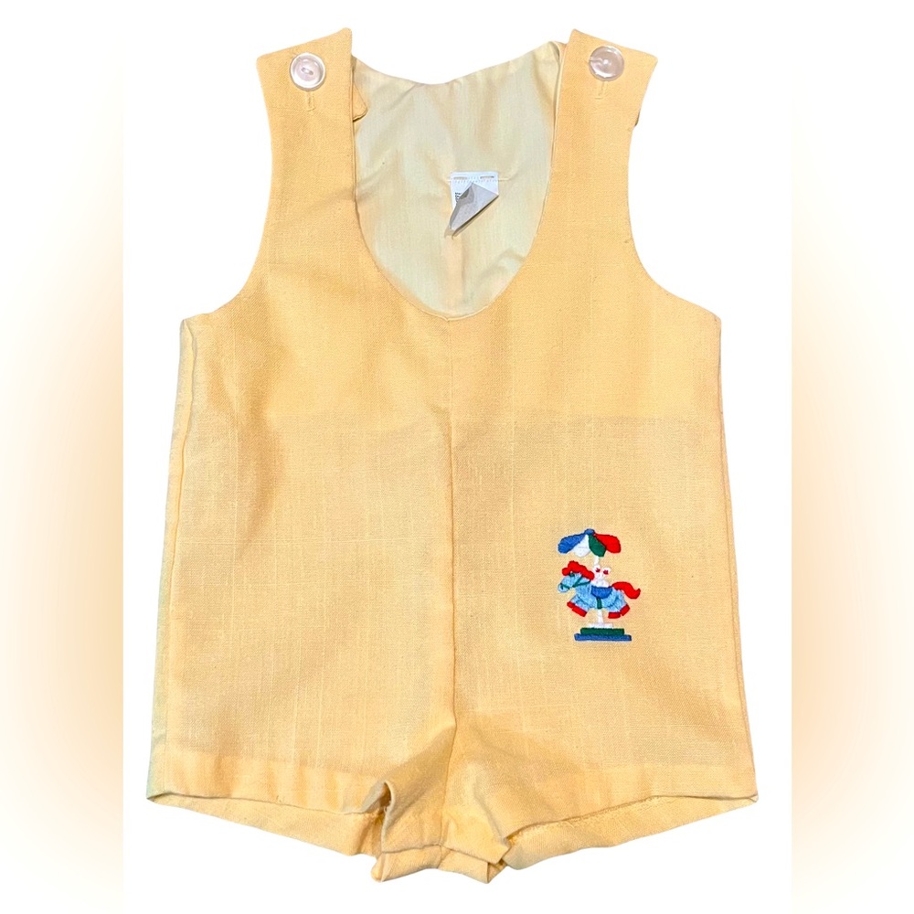 Vintage Made in the USA carousel embroidered infant yellow romper sz 12-18 mo.